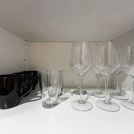 Minimalistic In The Heart Of Apartment